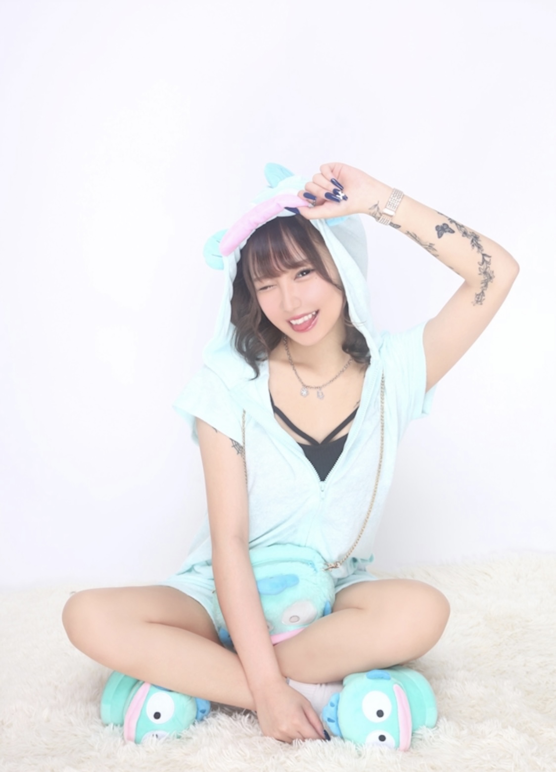 美麗 凛央